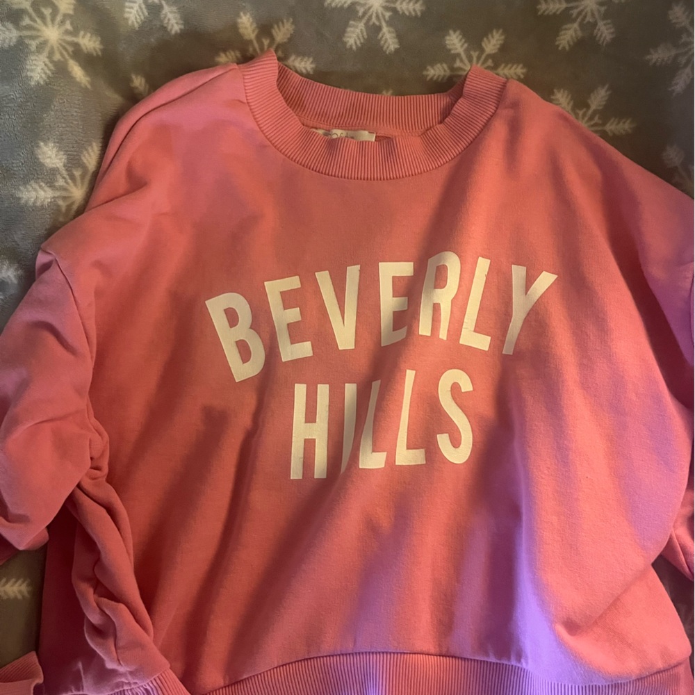 Pink Crew Neck!🌸💕 Size small✨